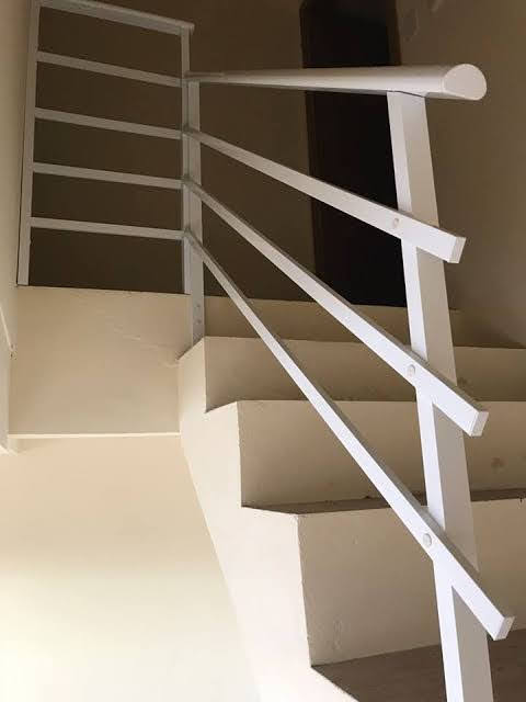 Estrutura de Guarda-Corpo SegLar